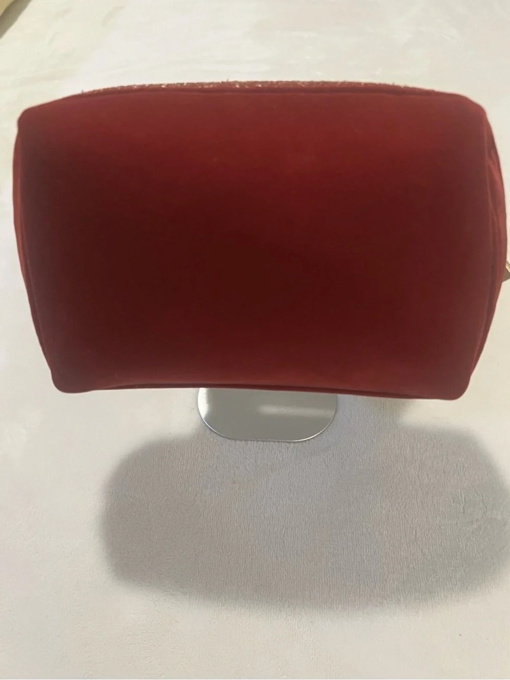 🩷CHANEL Velvet Cosmetic Pouch in Deep Red💚